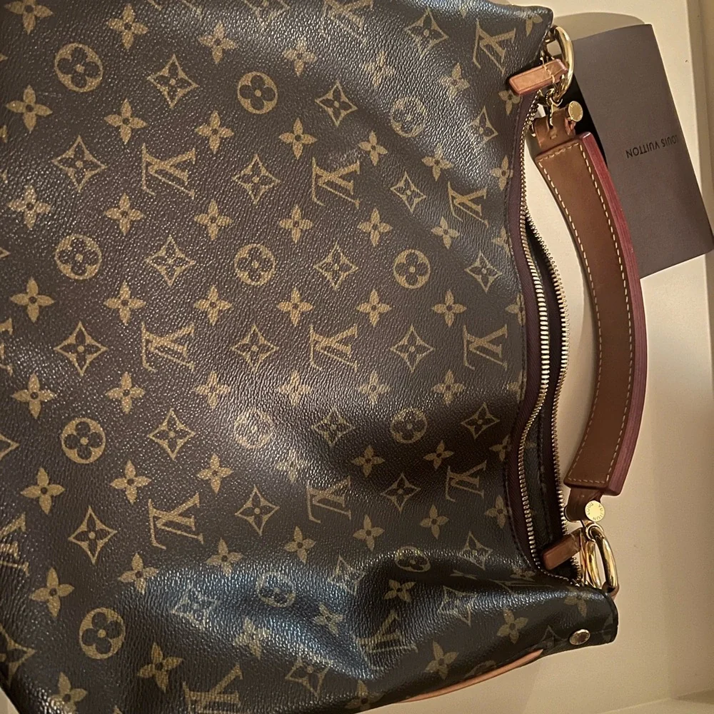 Pre-loved Authentic Vintage Louis Vuitton Monogram Canvas Shoulder Bag - Picture 1 of 9
